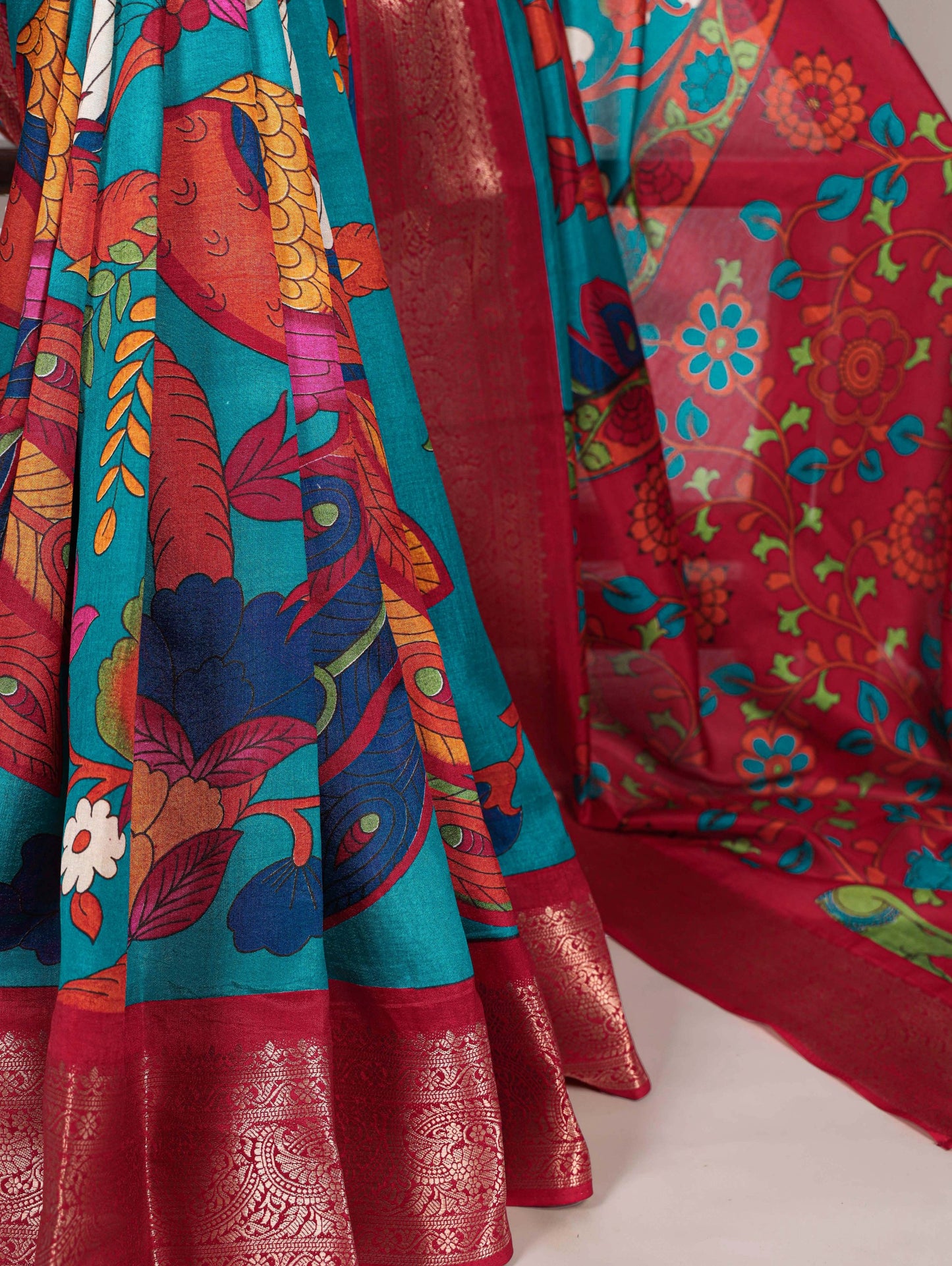 Tussar Silk Printed With Zari Weaving Work with Unstitched blouse